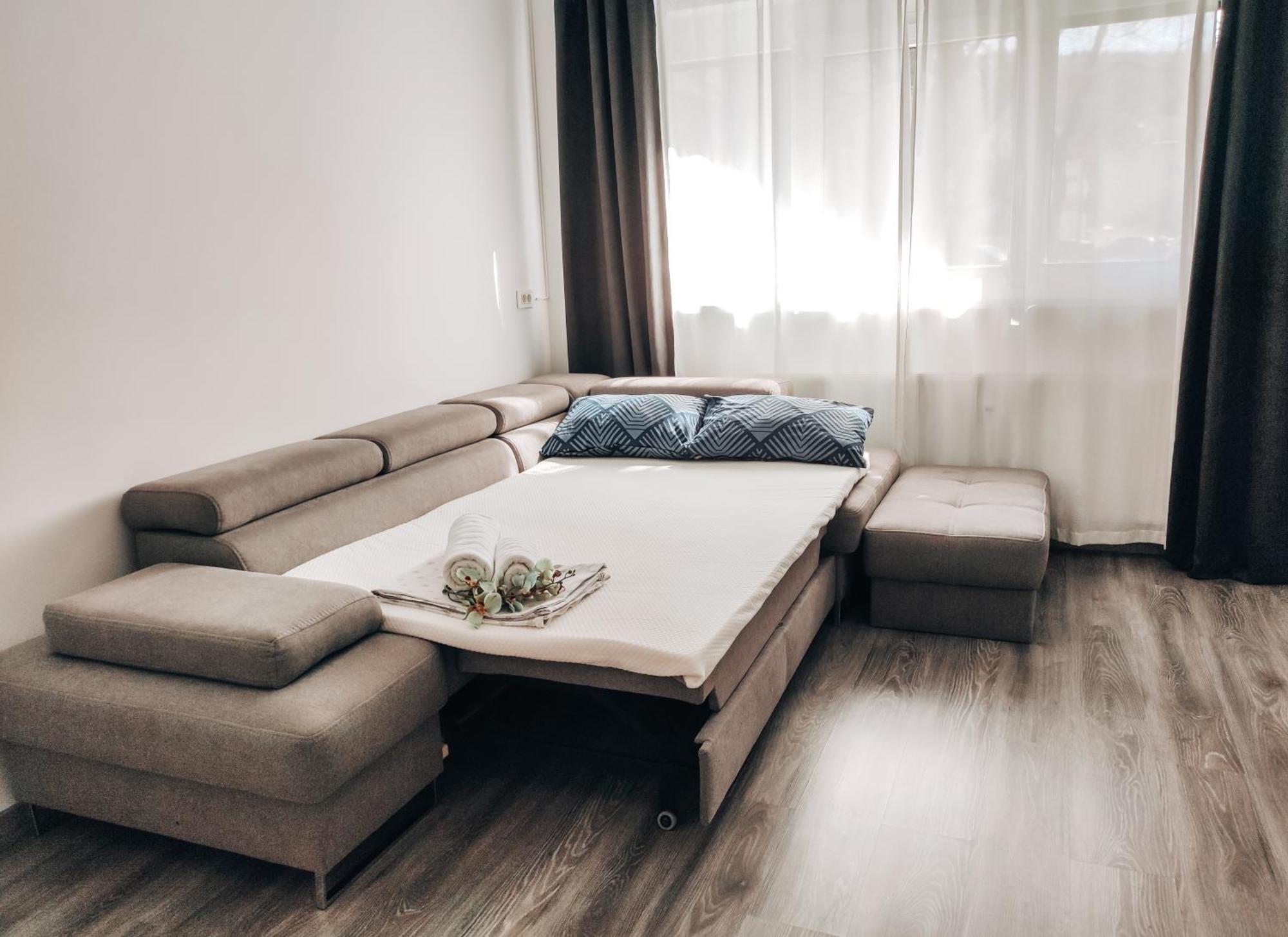 Apartment Kino Ljubljana Bagian luar foto